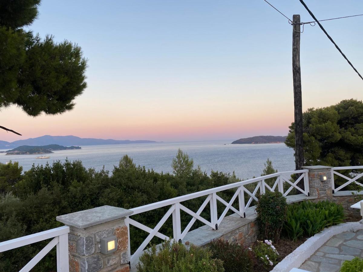 Azzurro Hotel Katsaros  Eksteriør billede