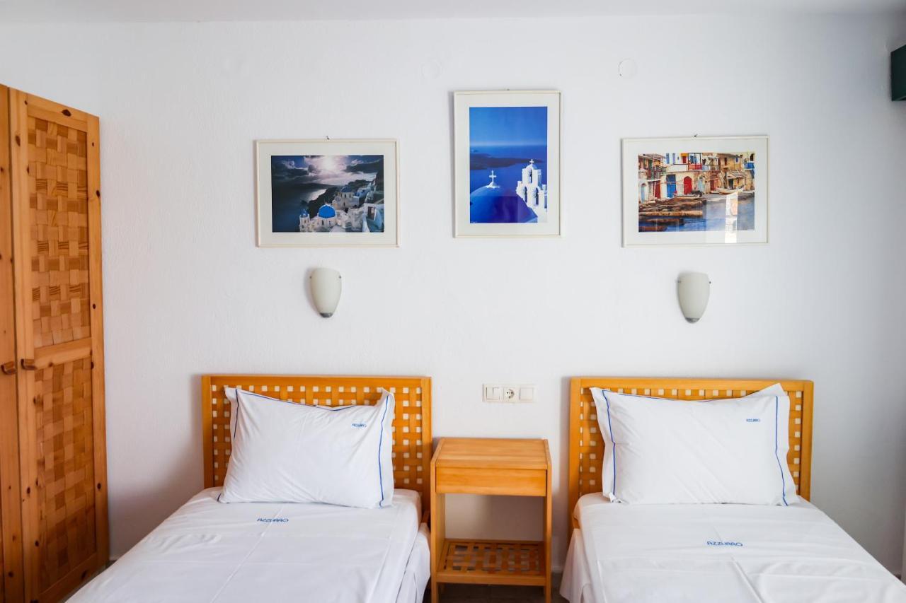 Azzurro Hotel Katsaros  Eksteriør billede