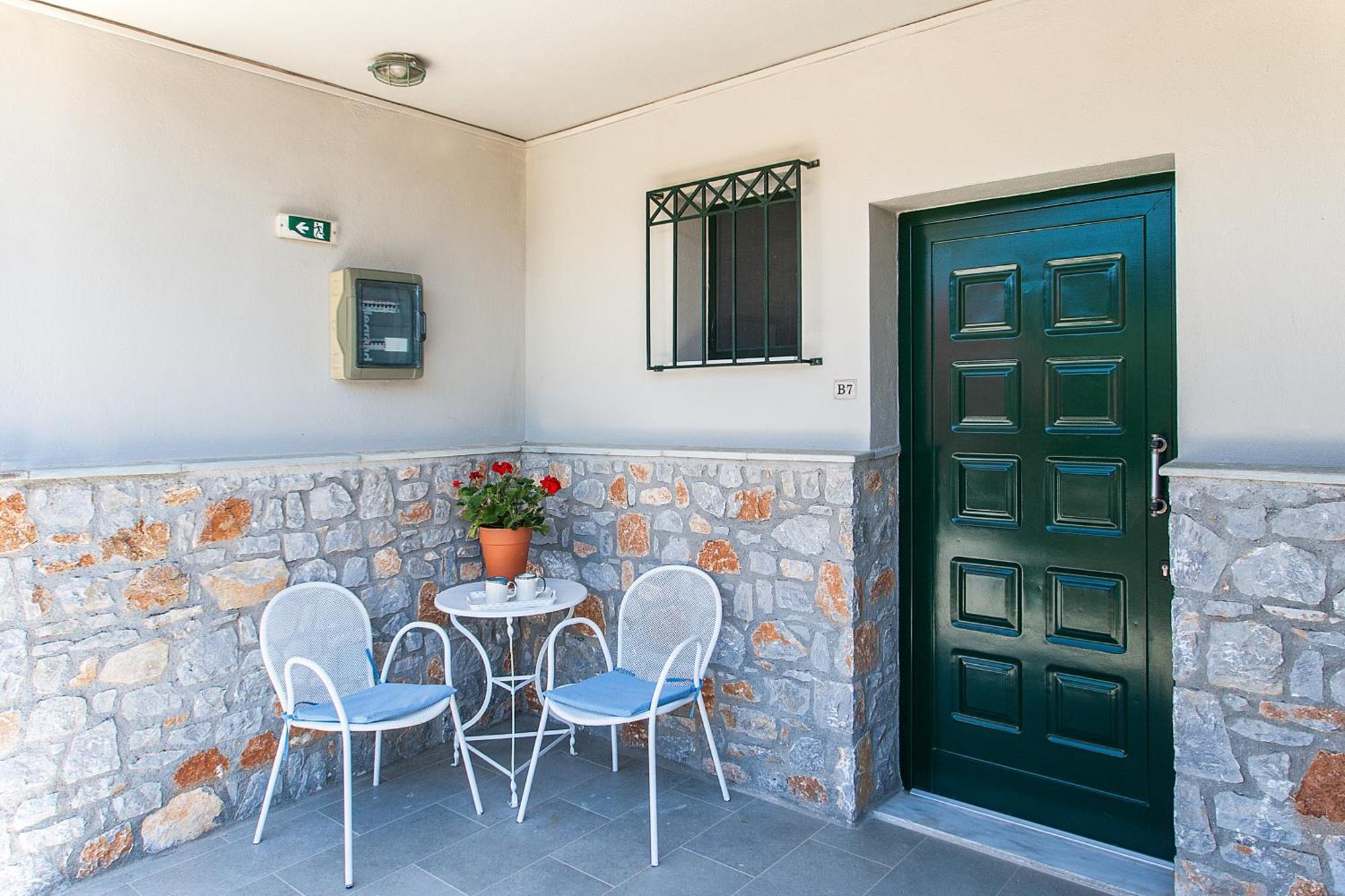 Azzurro Hotel Katsaros  Eksteriør billede
